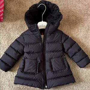 Moncler Black Ruffle-Trim Hooded Puffer Coat